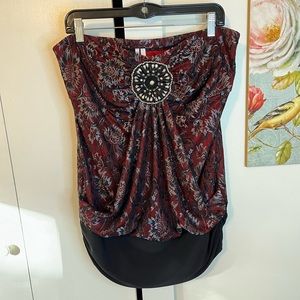 Studio Y Burgundy Vampy Goth Strapless Top